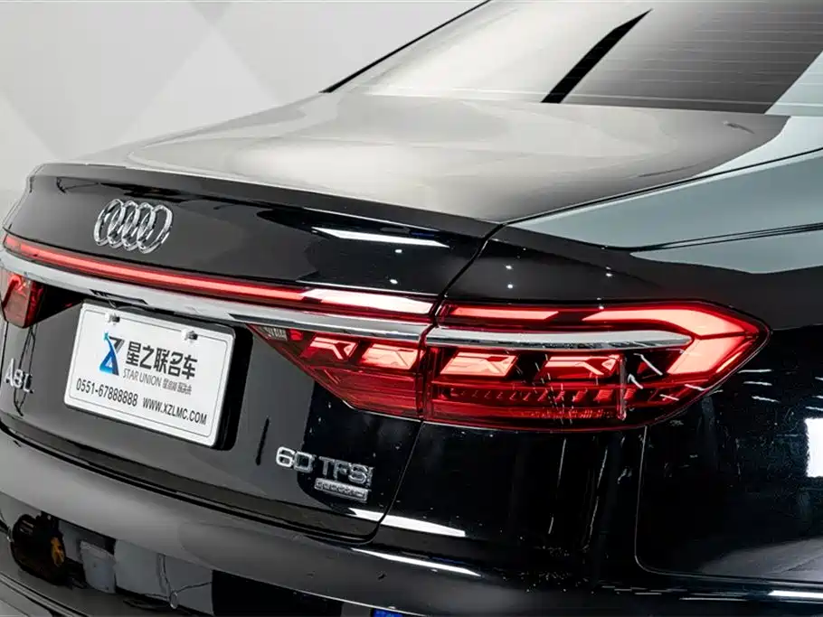 Audi A8 2023 — фото 8