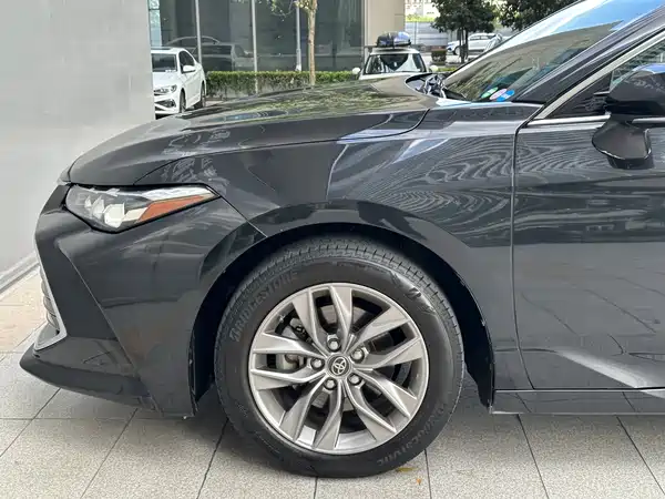 Toyota Avalon 2021