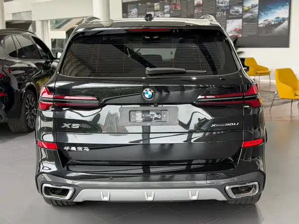 BMW X5 2025