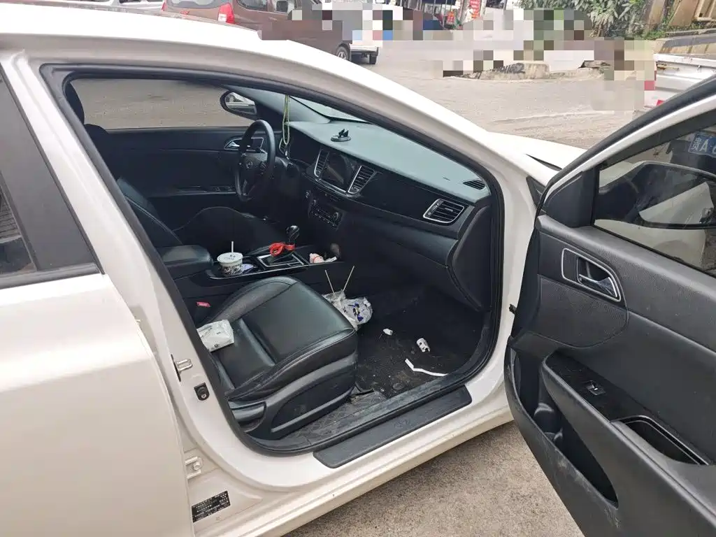 Hyundai Mistra 2015 — фото 21