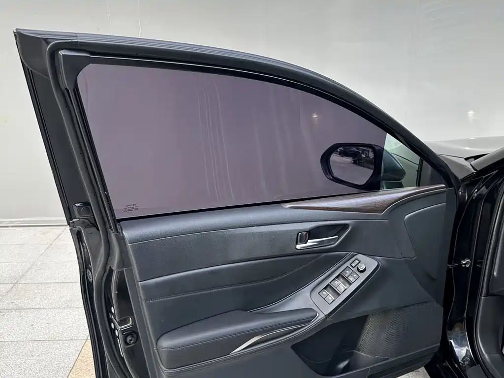 Toyota Avalon 2021 — фото 12