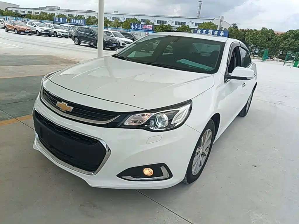 Chevrolet Malibu 2018 — фото 2
