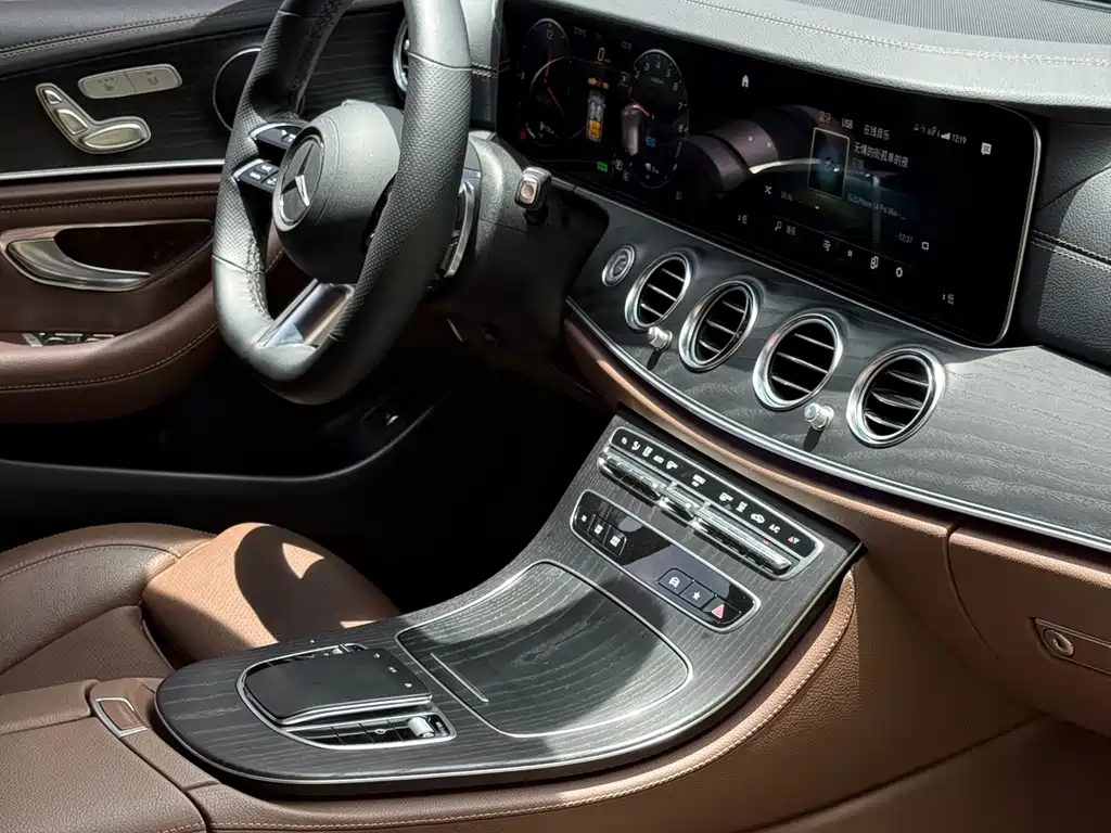 Mercedes-Benz E-Class New Energy 2023 — фото 17