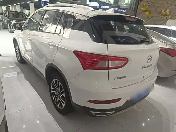 GAC Trumpchi GS4 2017