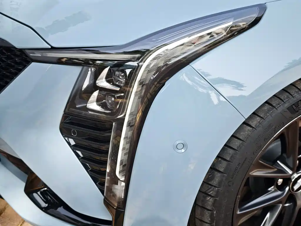 Cadillac CT5 2025 — фото 8