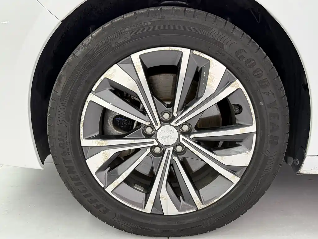 Peugeot 508 2019 — фото 12
