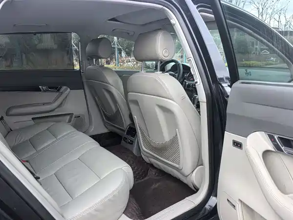 Audi A6L 2011