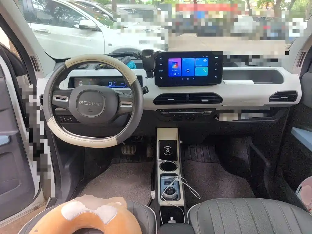 Geely Galaxy Panda 2025 — фото 10