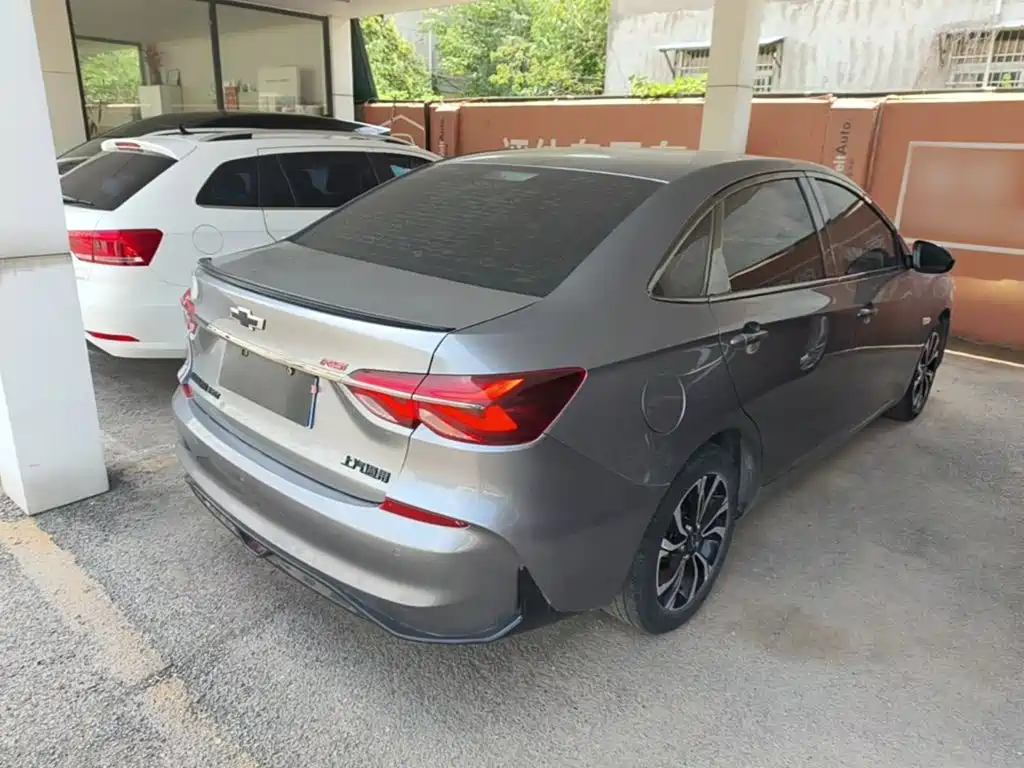 Chevrolet Cruze 2020