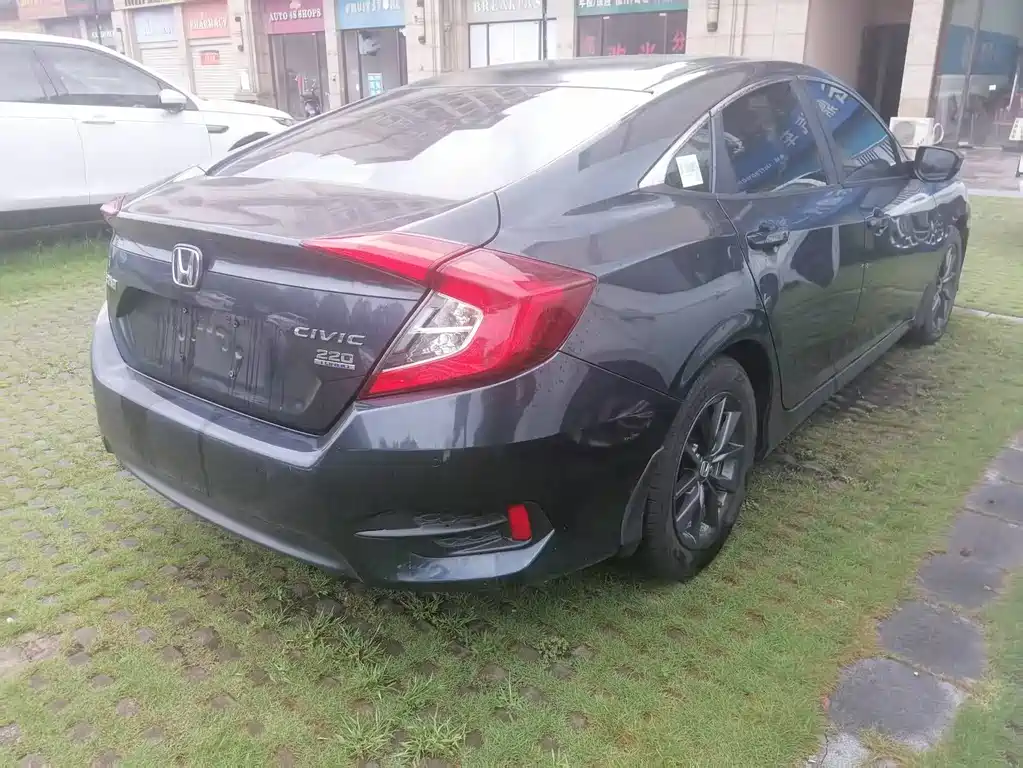 Honda Civic 2022 — фото 12