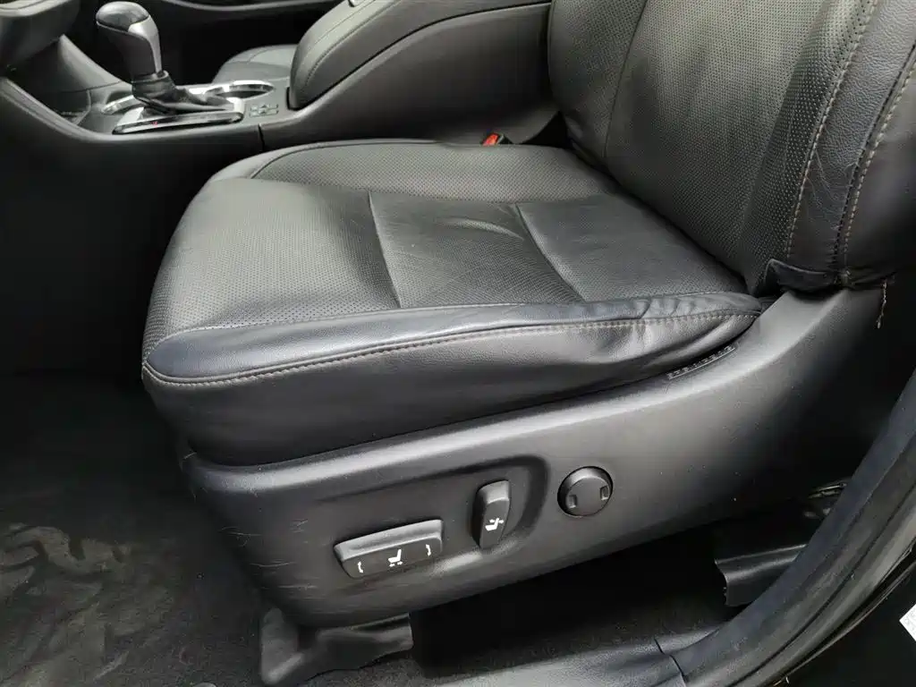 Toyota Highlander 2020 — фото 20