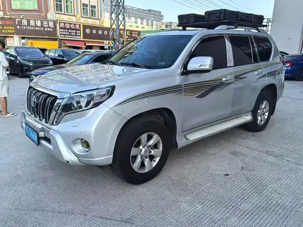 Toyota Prado 2015