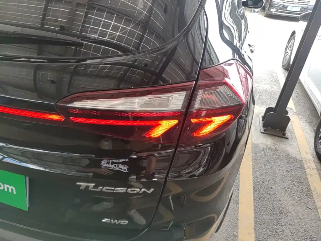 Hyundai Tucson 2019 — фото 8