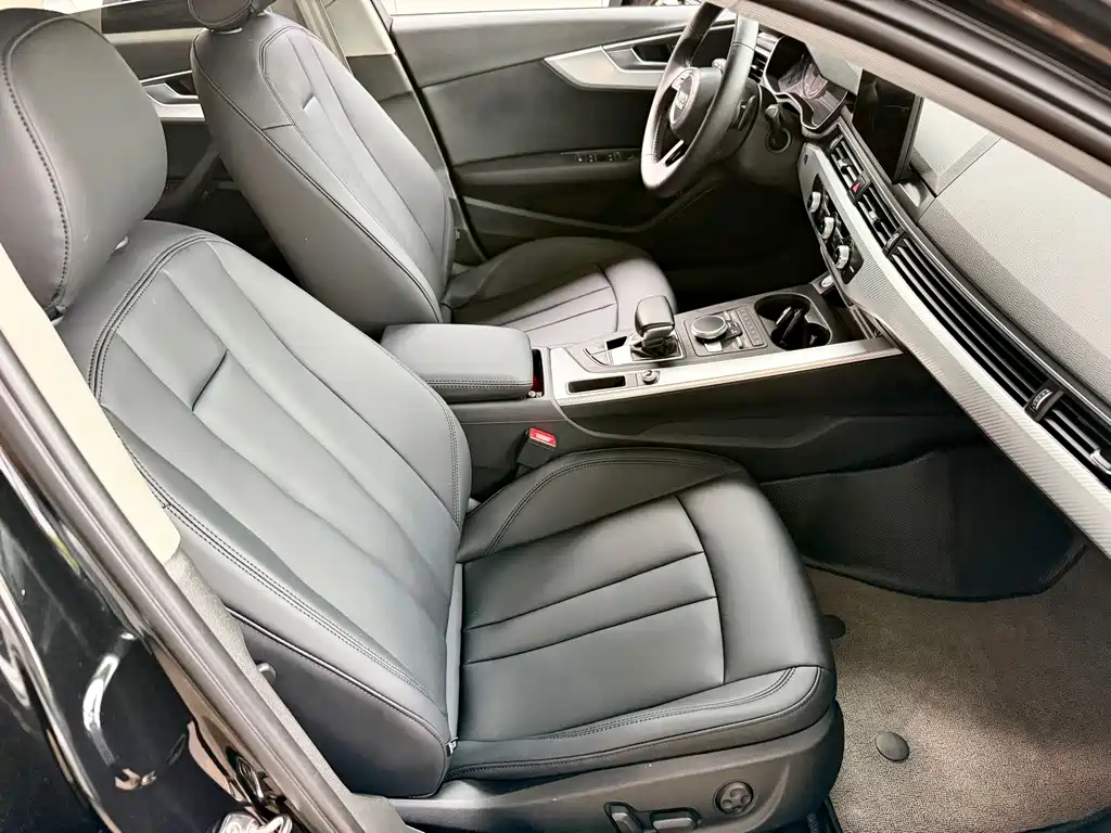 Audi A4L 2017