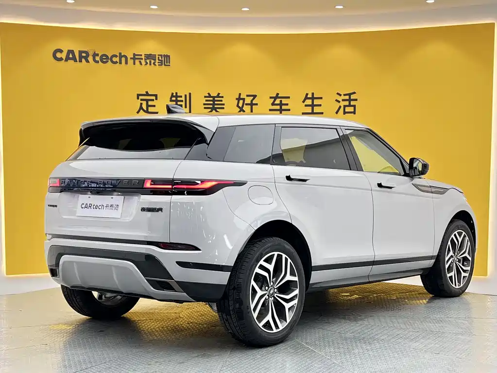 Land Rover Evoque — фото 30