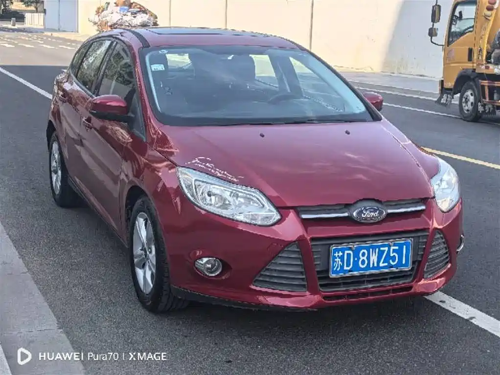 Ford Focus 2015 — фото 3