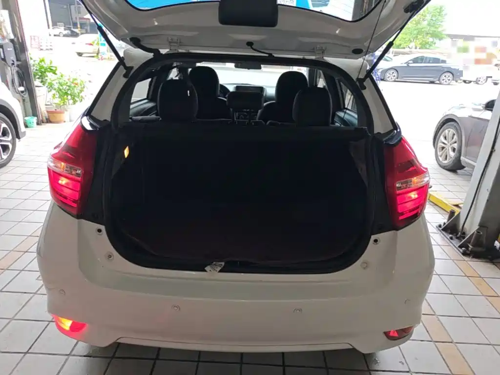 Toyota Vios FS 2020 — фото 19