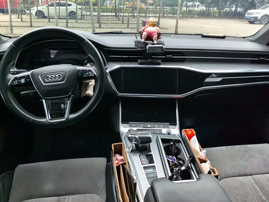 Audi A6L 2019 — фото 12