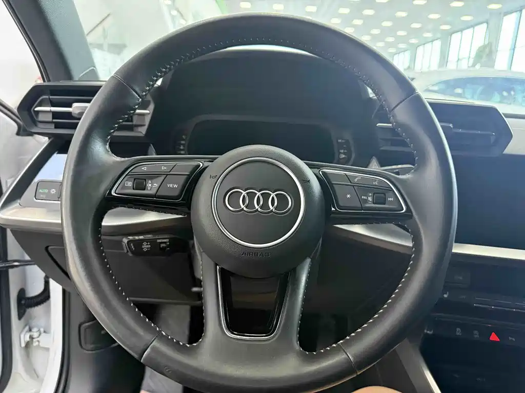 Audi A3 2022 — фото 12
