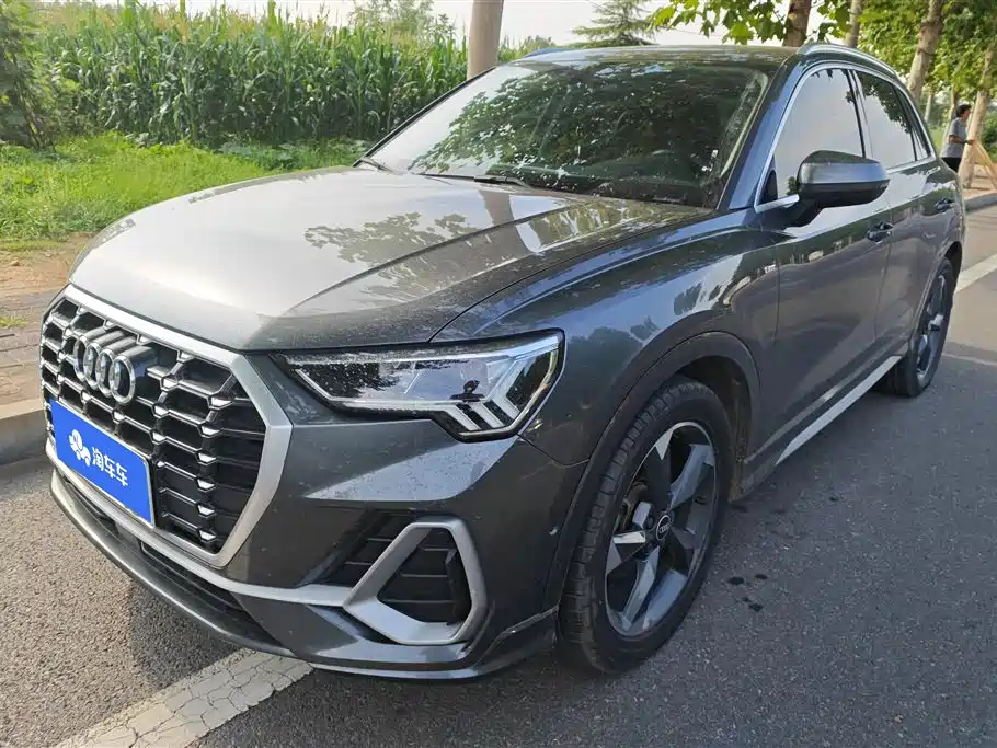 Audi Q3 2021