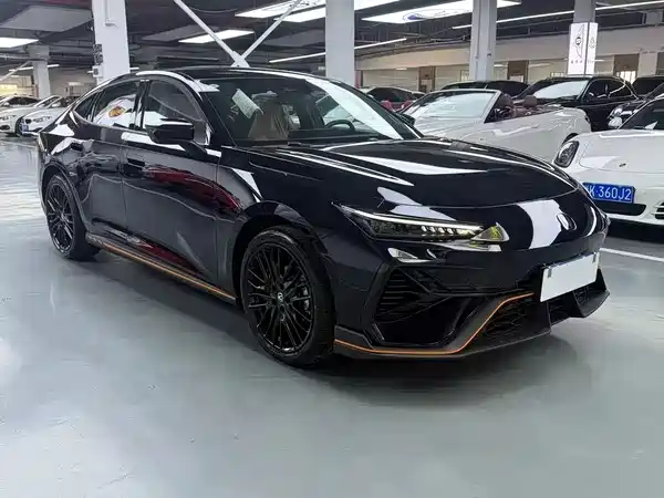 Changan UNI-V 2025