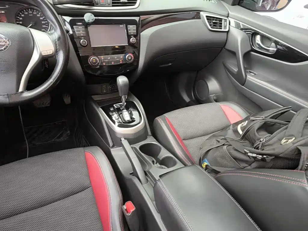 Nissan Qashqai 2017 — фото 14