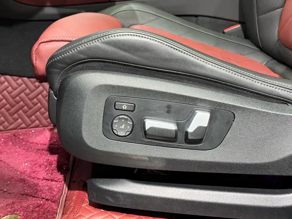 BMW X6 2023 — фото 11