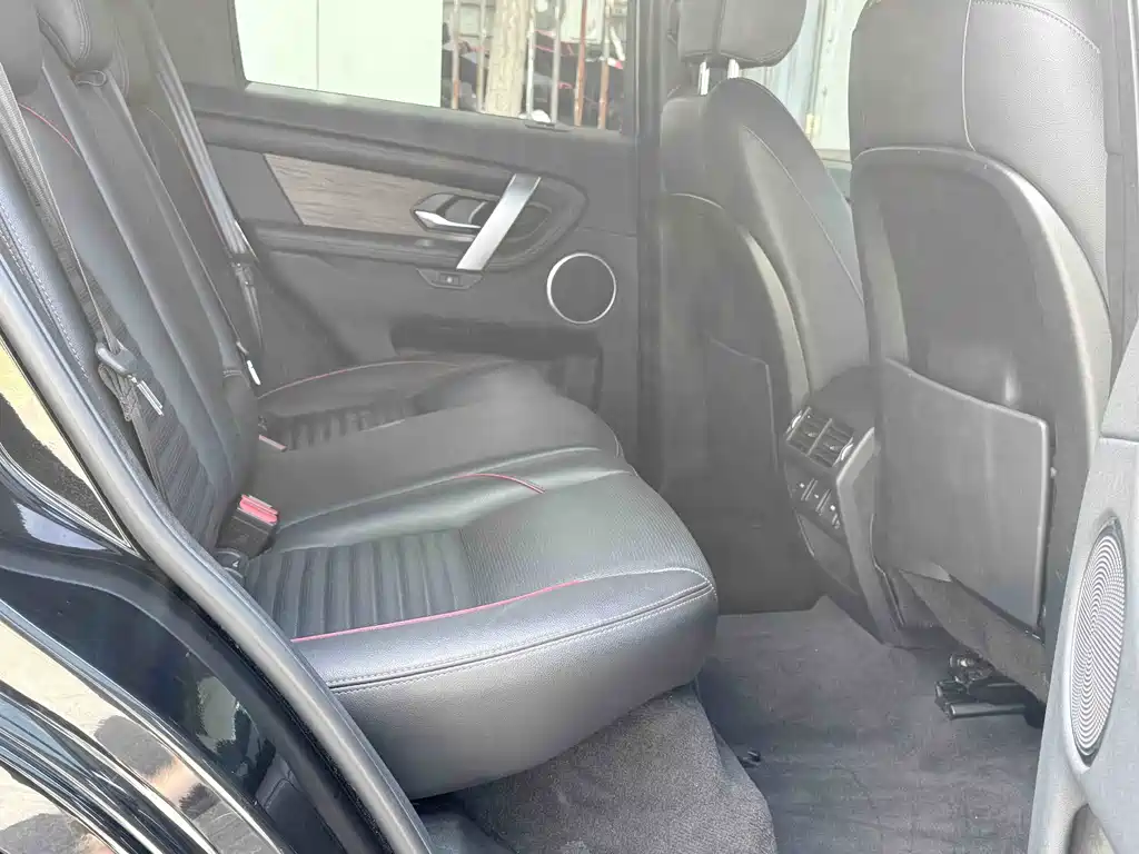 Land Rover Discovery Sport 2022 — фото 13