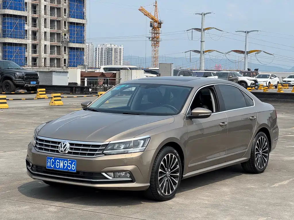 Volkswagen Passat 2016 — фото 1