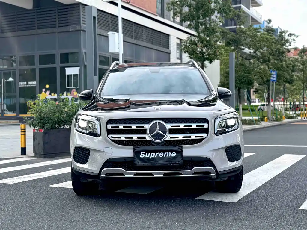 Mercedes-Benz GLB 2021