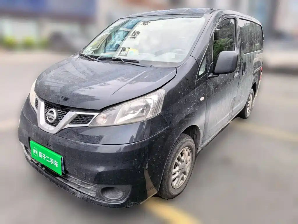 Nissan NV200 2017