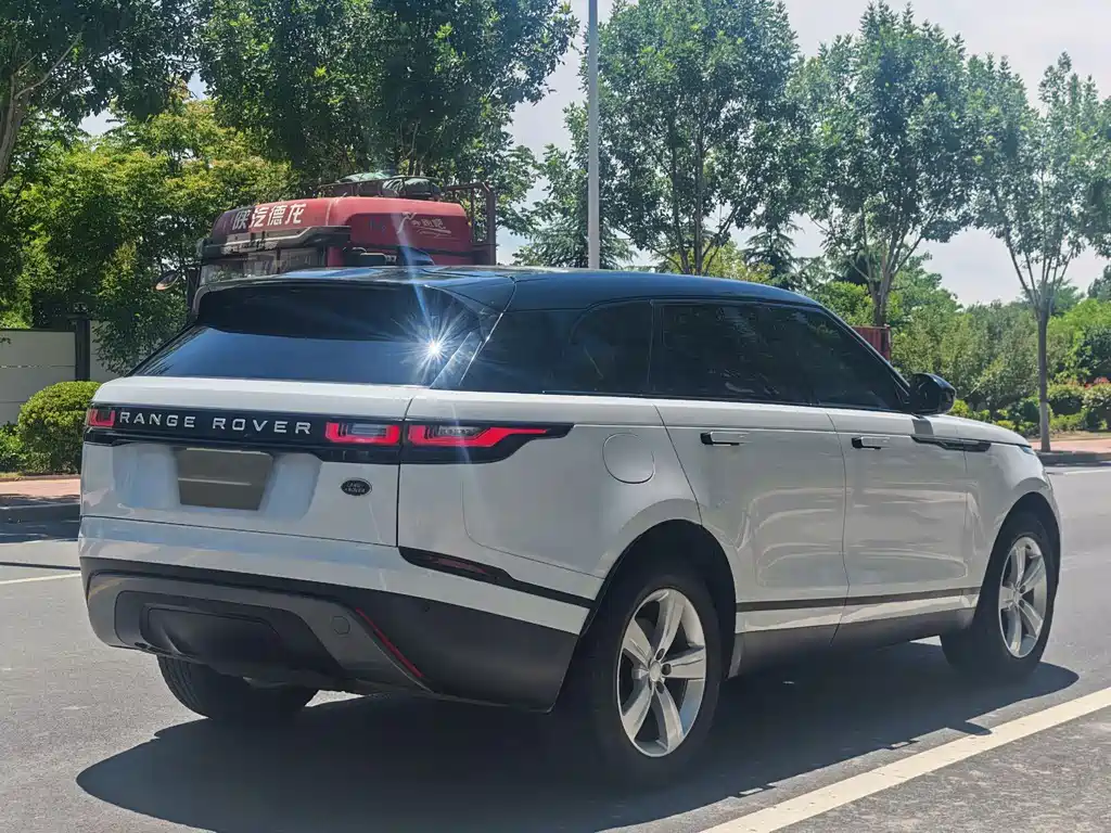 Land Rover Velar 2018