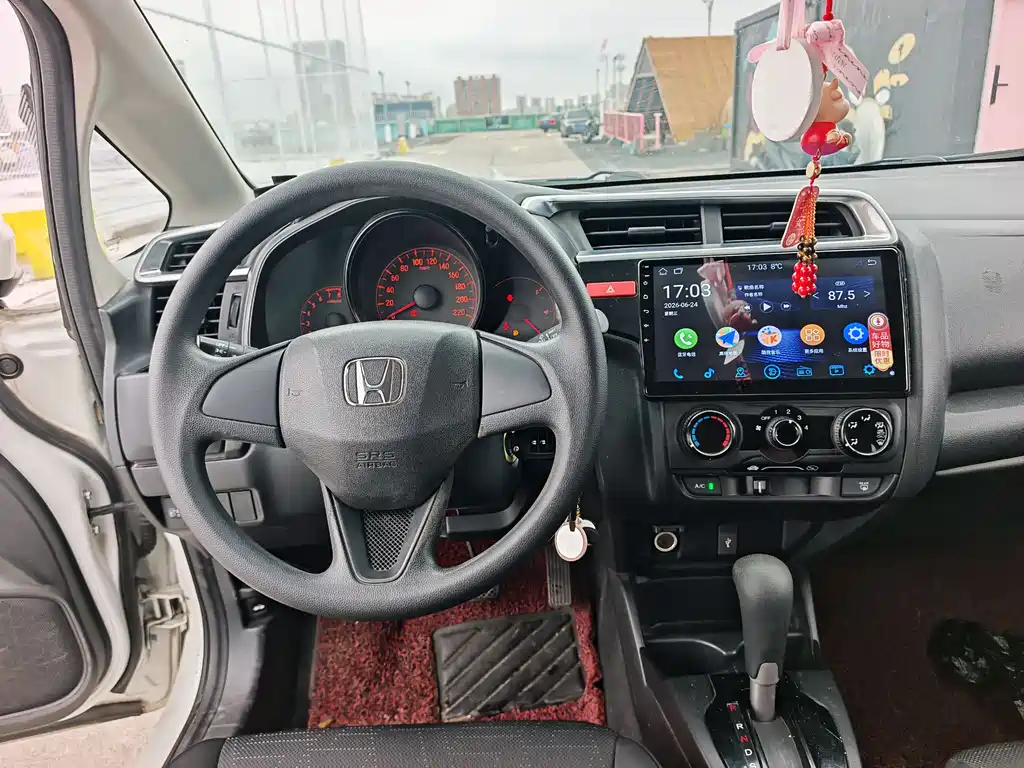 Honda Fit 2014 — фото 12