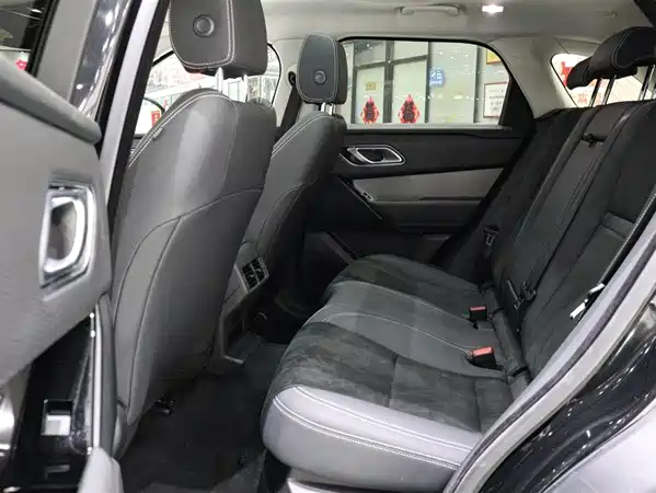 Land Rover Range Rover Velar 2023