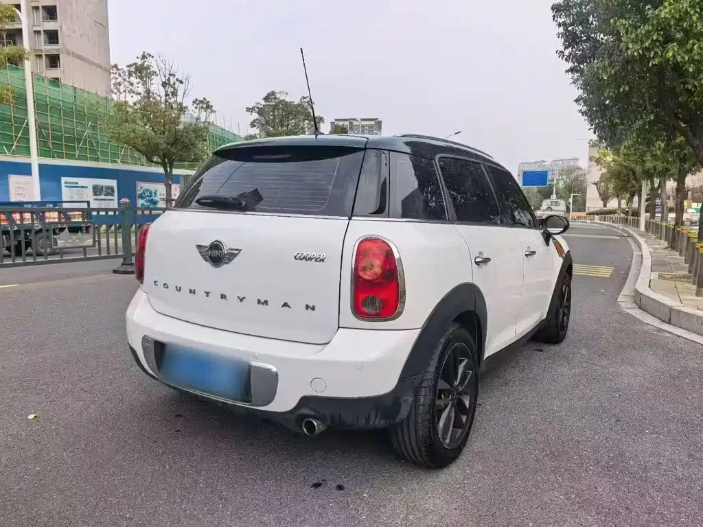 MINI Countryman 2015