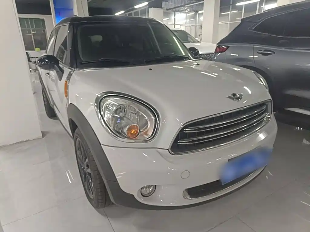 MINI Countryman 2015