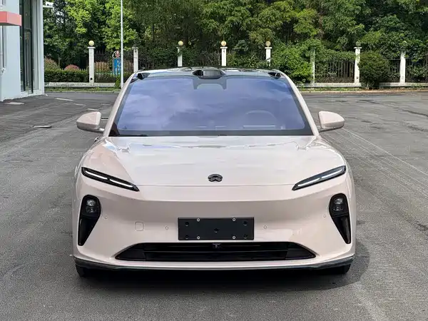 NIO ET5T 2024