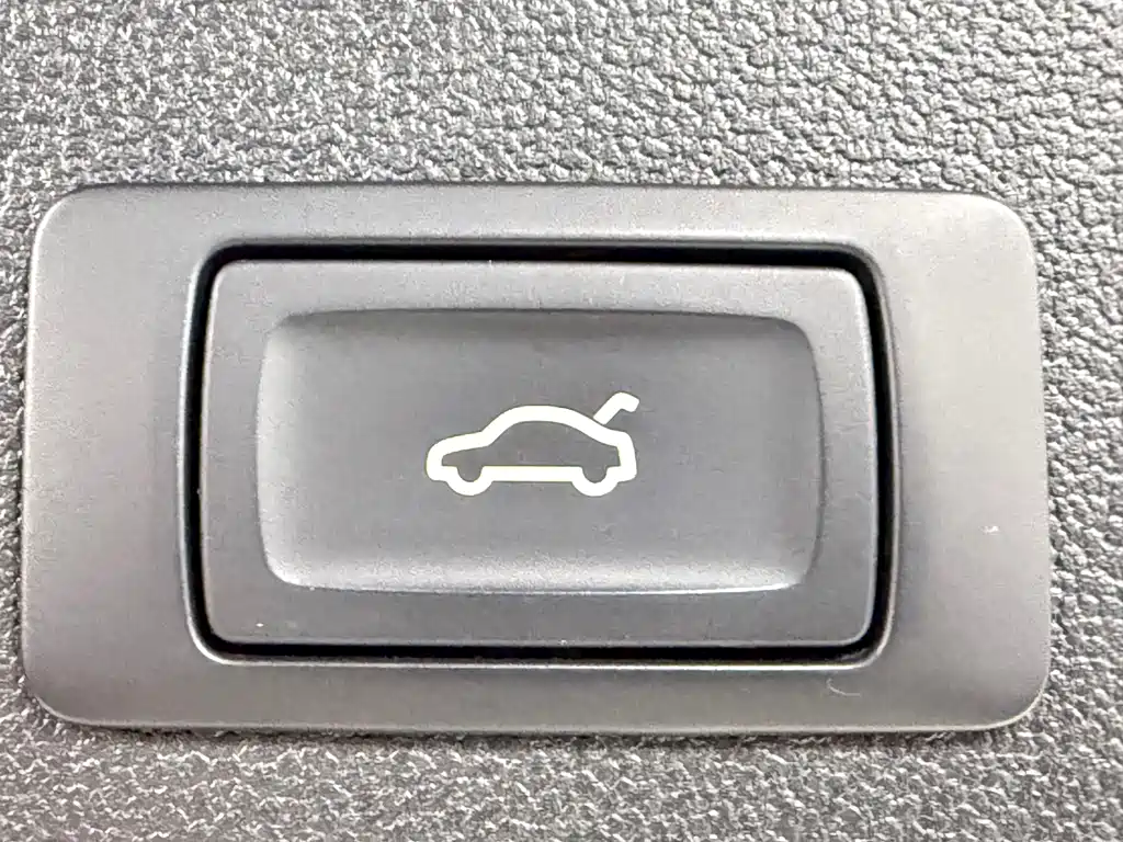Audi A3 2022 — фото 21