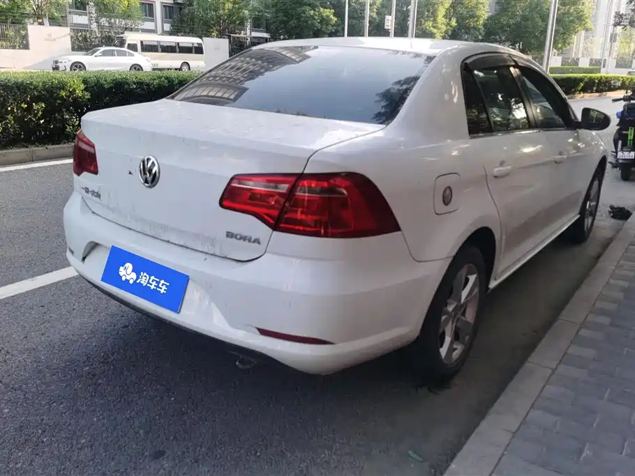 Volkswagen Bora 2015