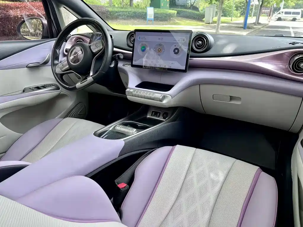 BYD Dolphin 2023 — фото 11