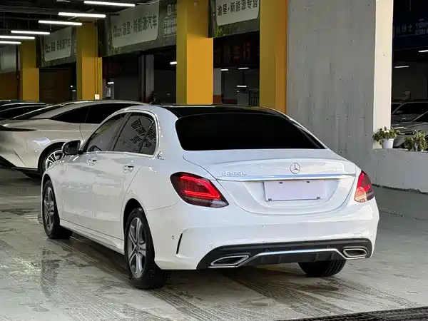 Mercedes-Benz C-Class 2020