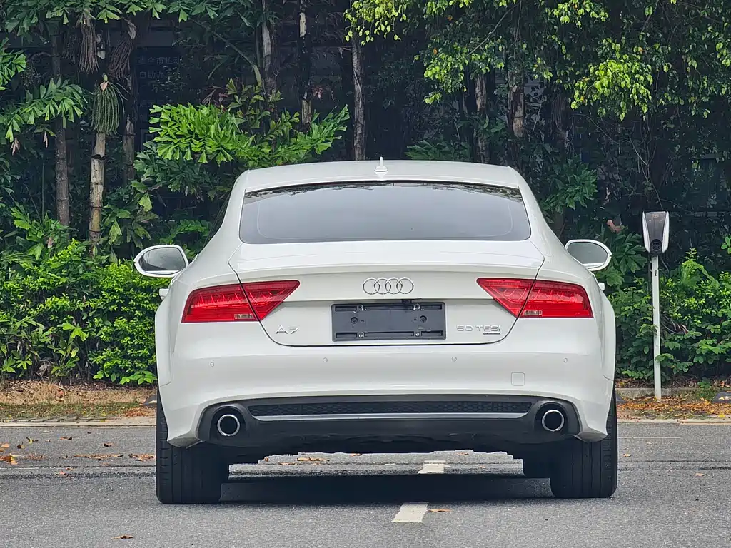 Audi A7 2013 — фото 12