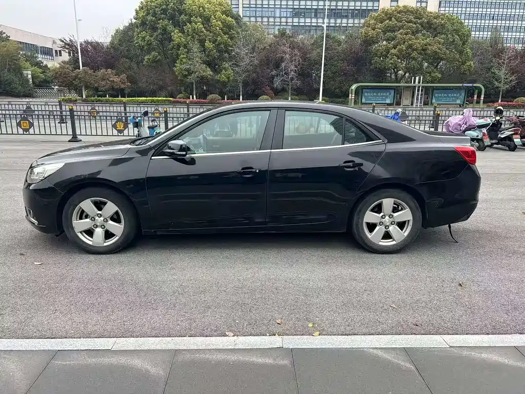 Chevrolet Malibu 2015 — фото 4