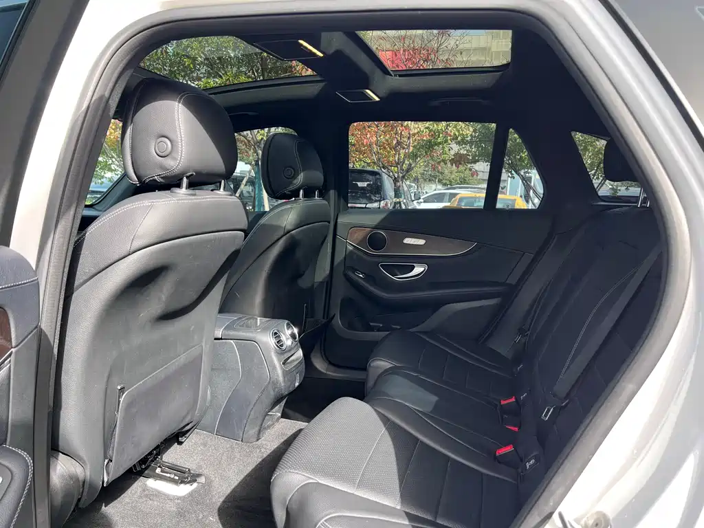 Mercedes-Benz GLC 2019 — фото 10
