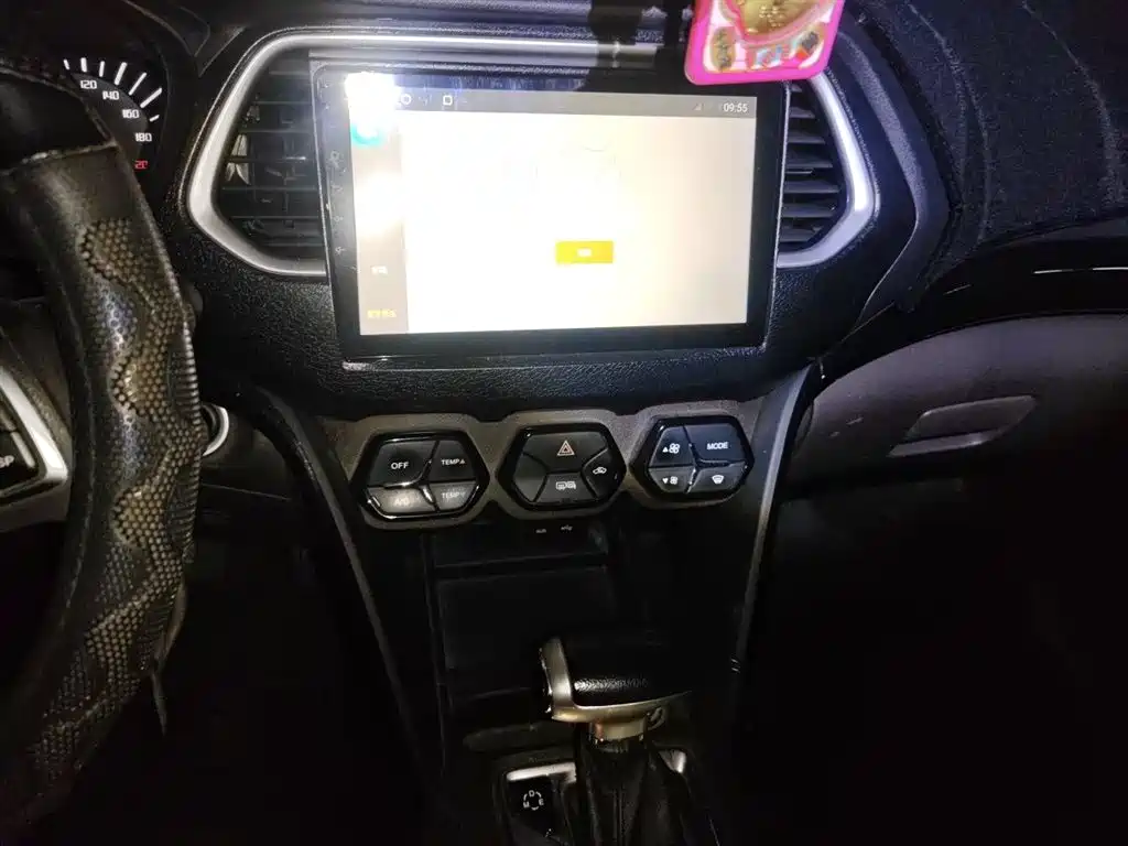 GAC Motor Trumpchi GS4 2018 — фото 9