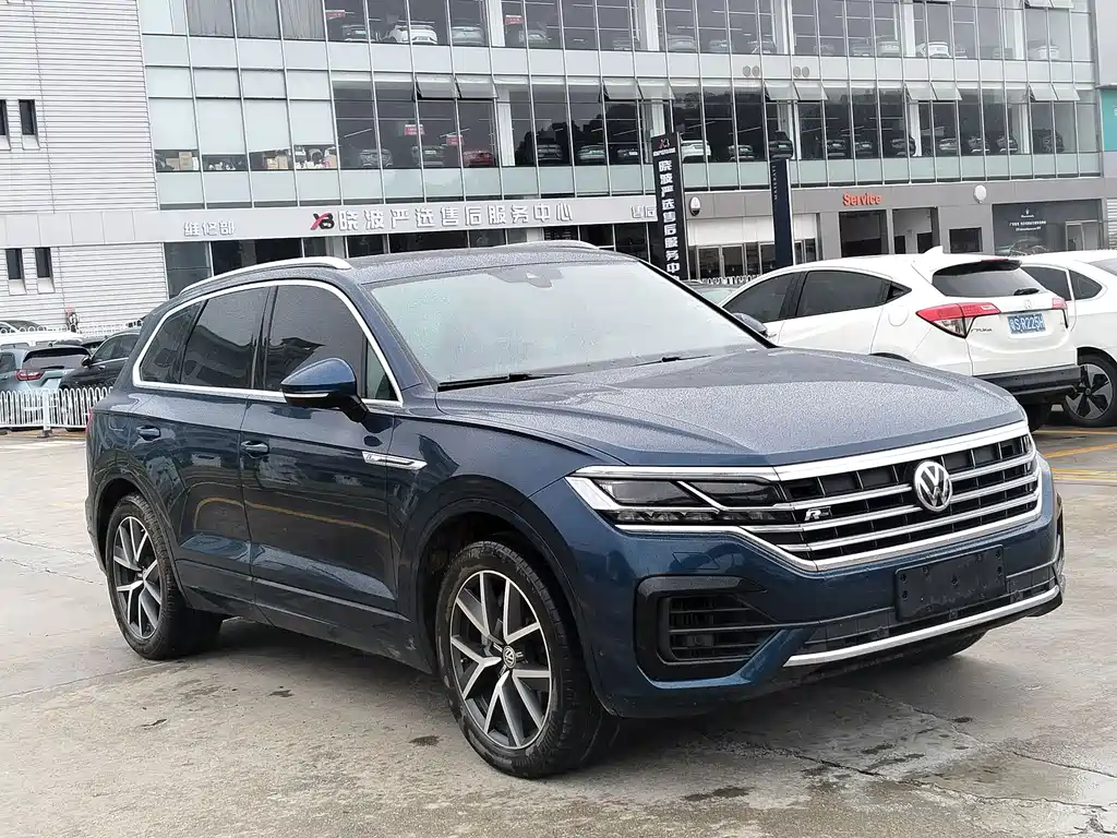 Volkswagen Touareg 2020 — фото 3