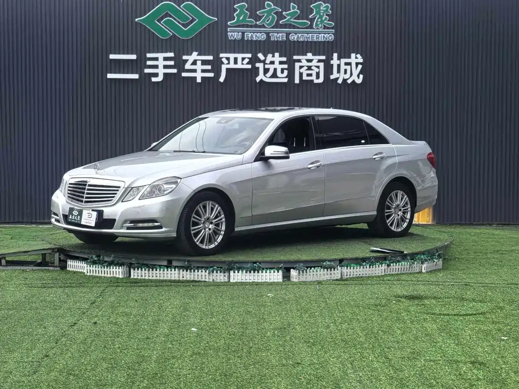 Mercedes-Benz E-Class 2012