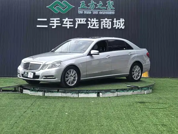 Mercedes-Benz E-Class 2012