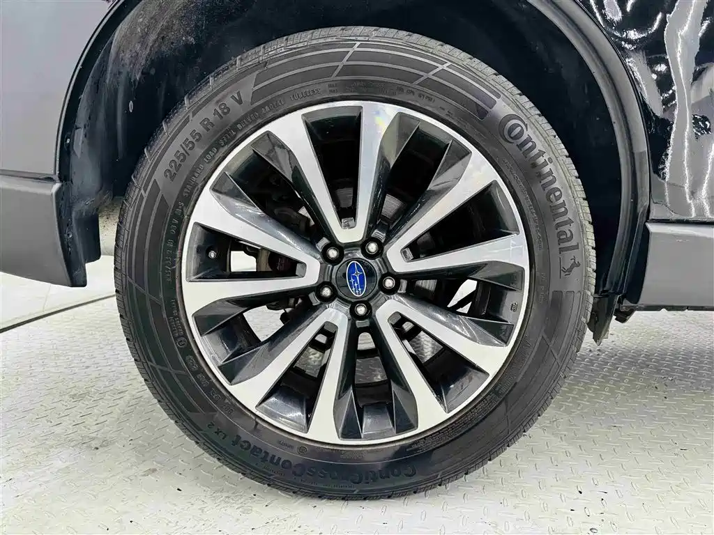 Subaru Forester 2017 — фото 21