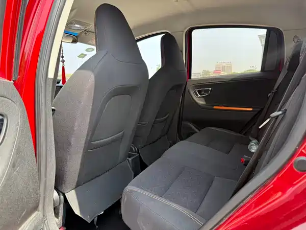 Geely Vision X1 2017